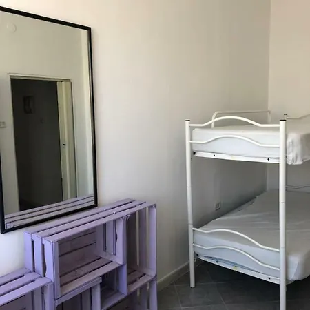 Cordova Apartment *